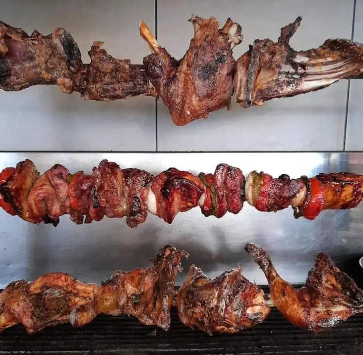 Estiades Taverna-Snack Bar_Neápoli_slider_image_2