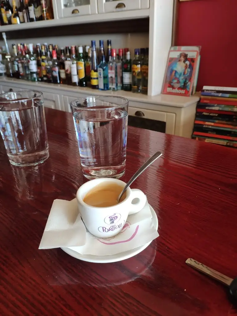 Menü_Τζιβαέρι_Neápoli_Bild_6