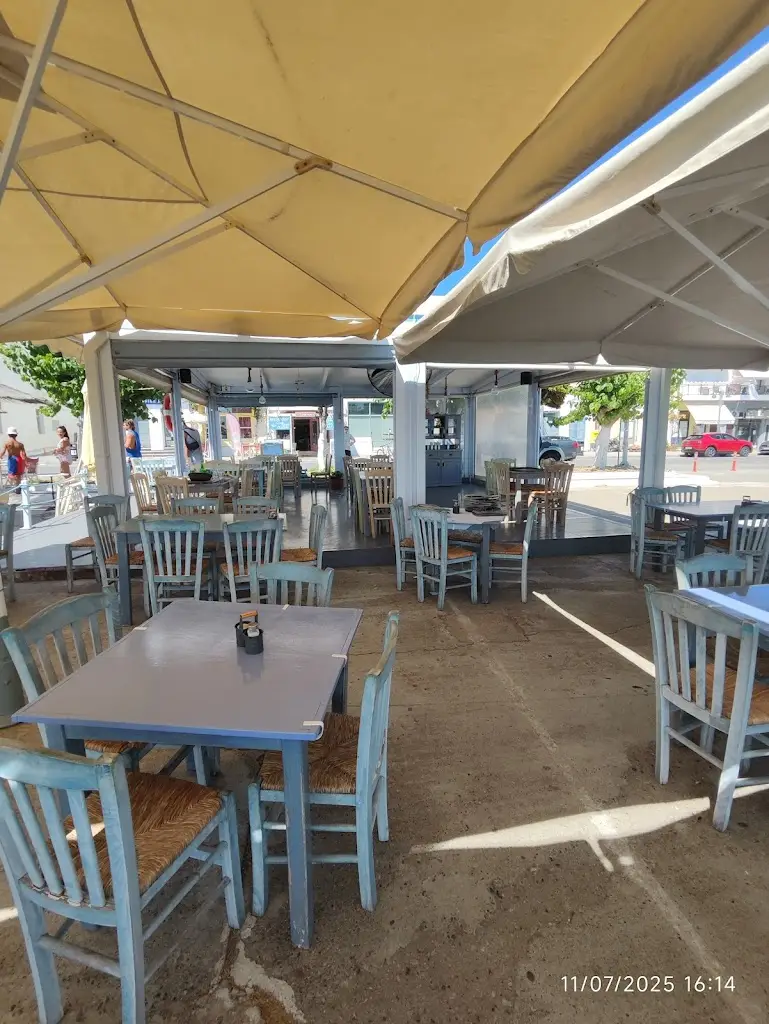 Τζιβαέρι_Neápoli_slider_image_2