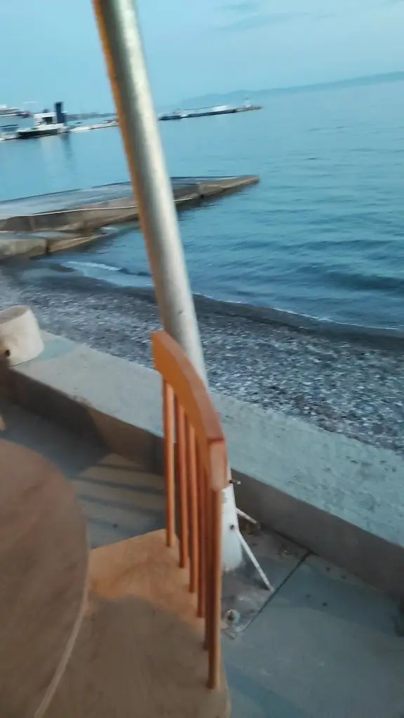 Le Farfalle_Neápoli_slider_image_2