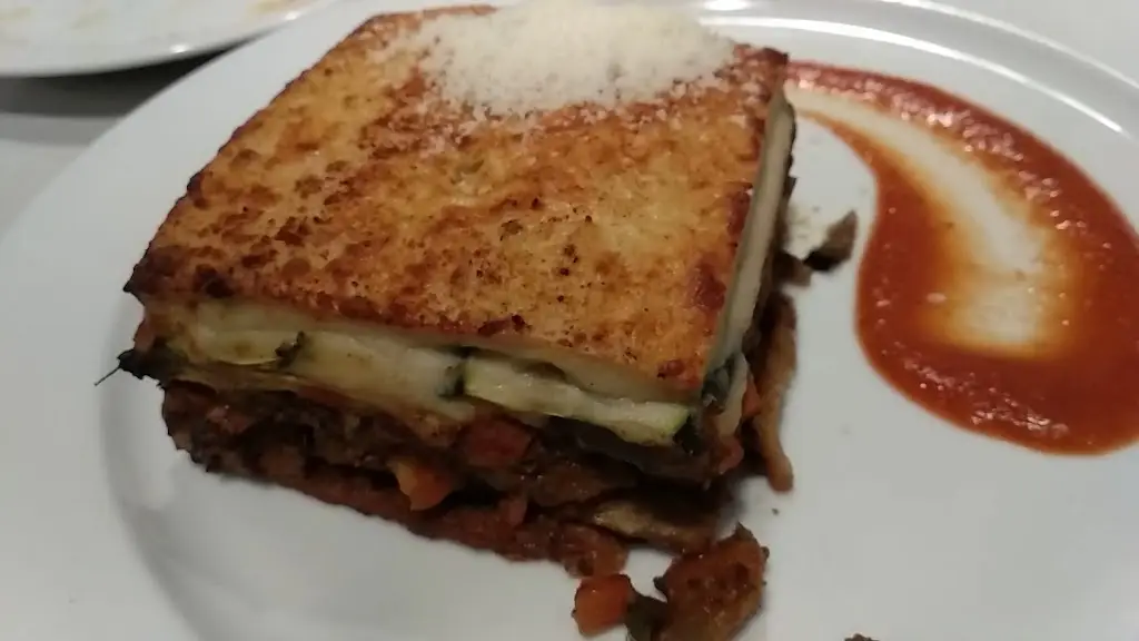 Yi_Glyfáda_slider_image_2