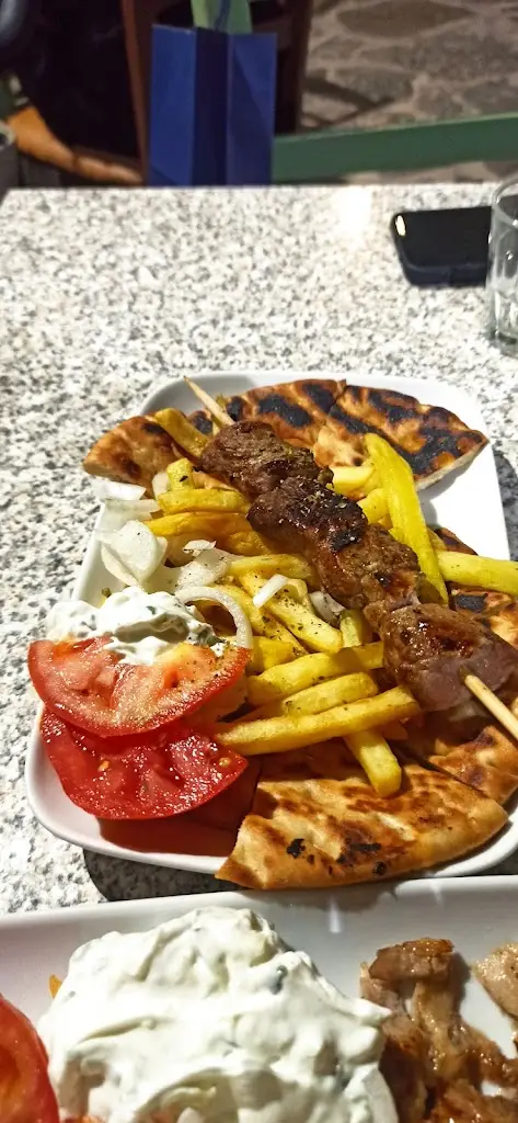 Ntouēs_Palekastro_slider_image_3