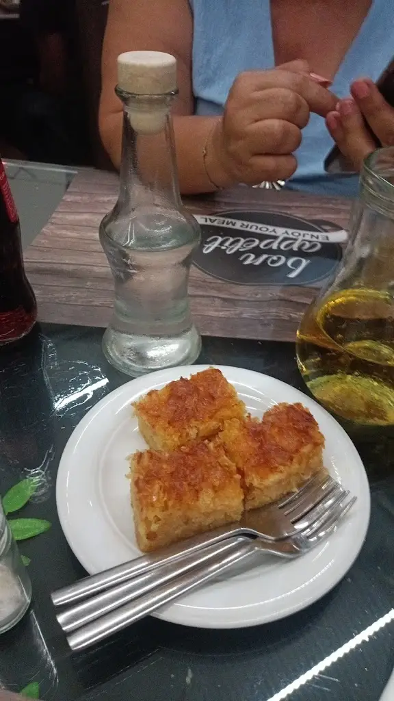 Menü_ΤΟ ΑΛΩΝΑΚΙ / TO ALONAKI_Pithári_Bild_8