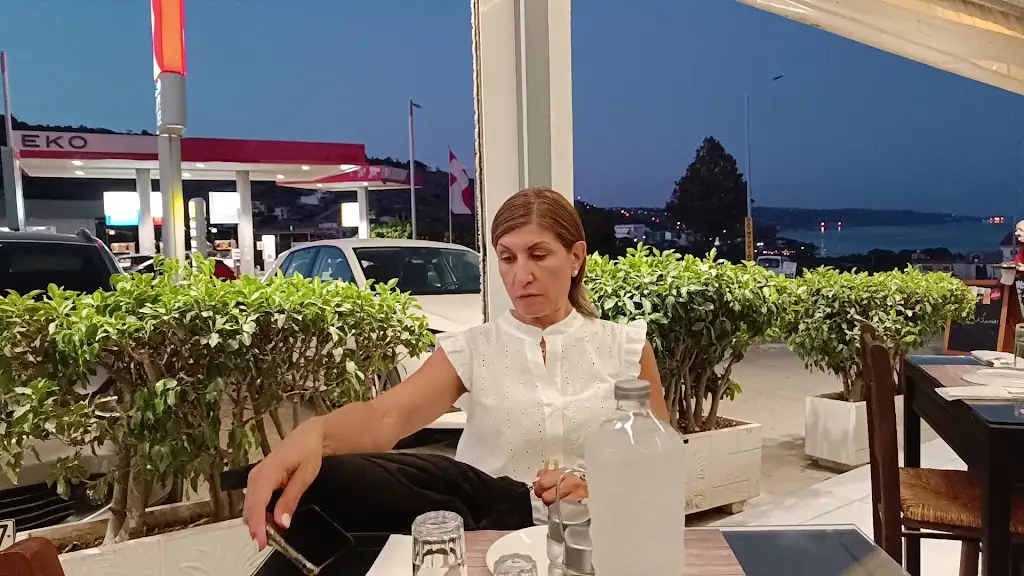 ΤΟ ΑΛΩΝΑΚΙ / TO ALONAKI_Pithári_slider_image_2