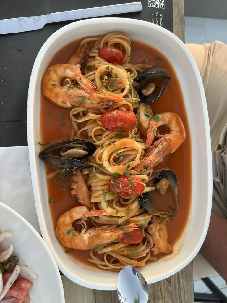 Menü_DUSK_Pánormos_Bild_2