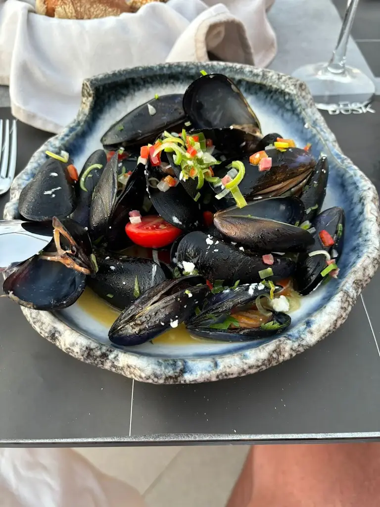 Menü_DUSK_Pánormos_Bild_3