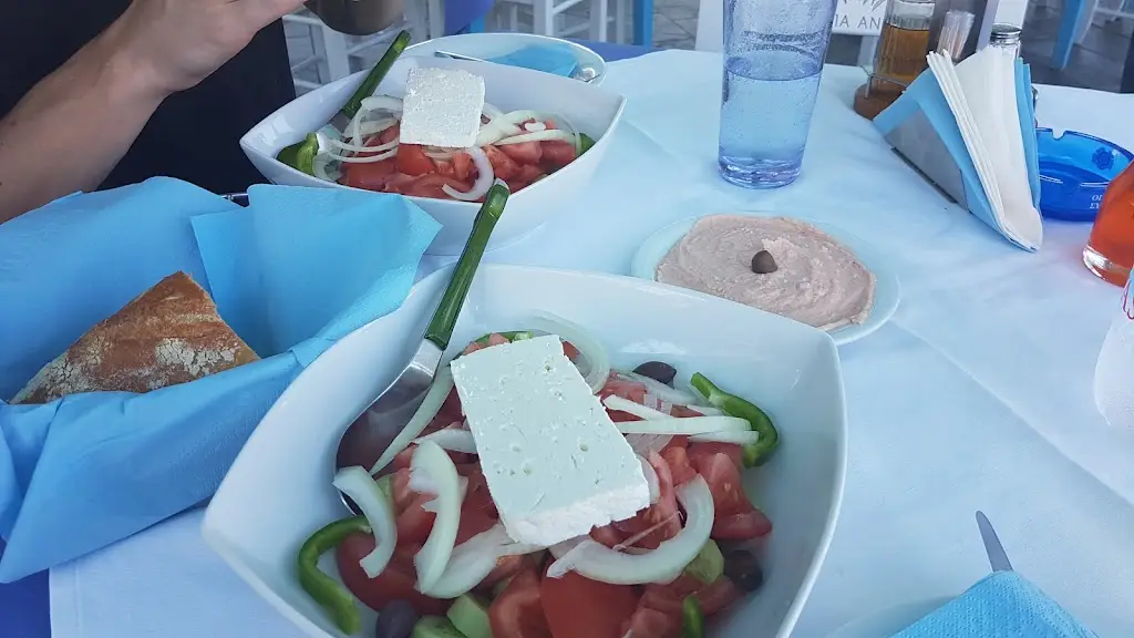 Menu_Porto Parassiris_Pánormos_image_6