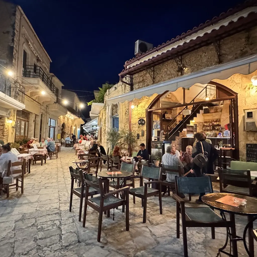 Locus Deli Restaurant Restaurant in Pánormos