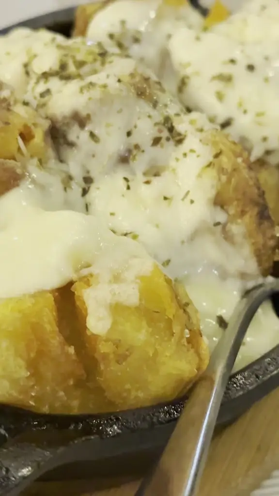 Locus Deli Restaurant_Pánormos_slider_image_2