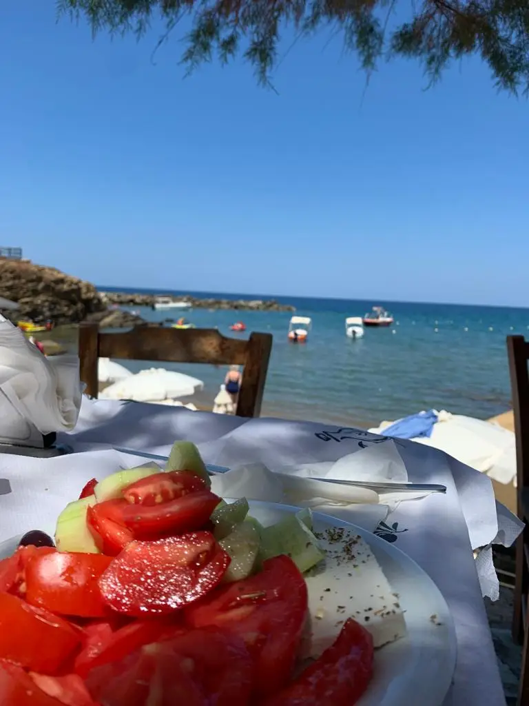 Kostas Taverna_Pánormos_slider_image_2