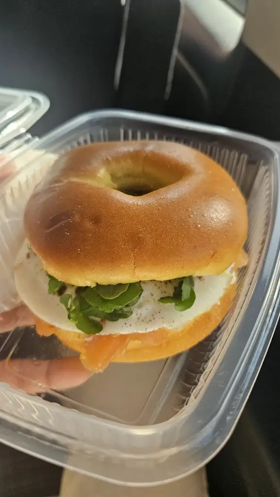 Ray Kokinos_Gioma Tavern_Agios Dimítrios Kropiás_Bewertung