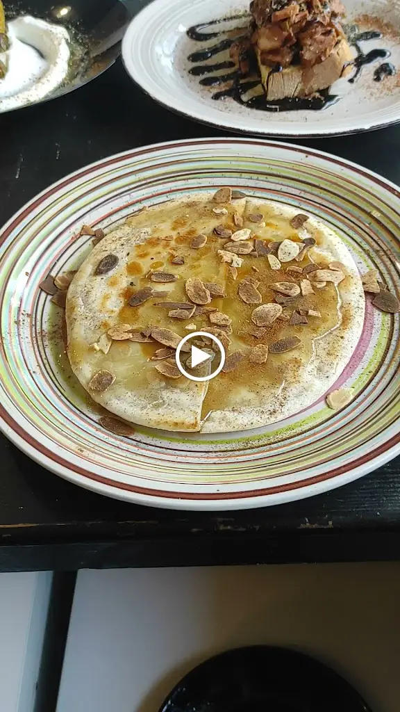 ΜΠΕΡΕΚΕΤΙ/BEREKETI_Pánormos_slider_image_2