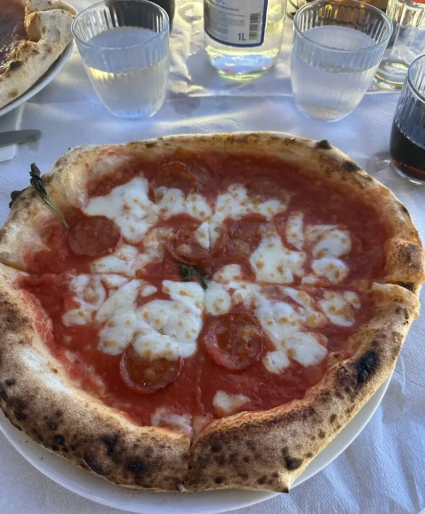 Pizzapoli_Pánormos_slider_image_3