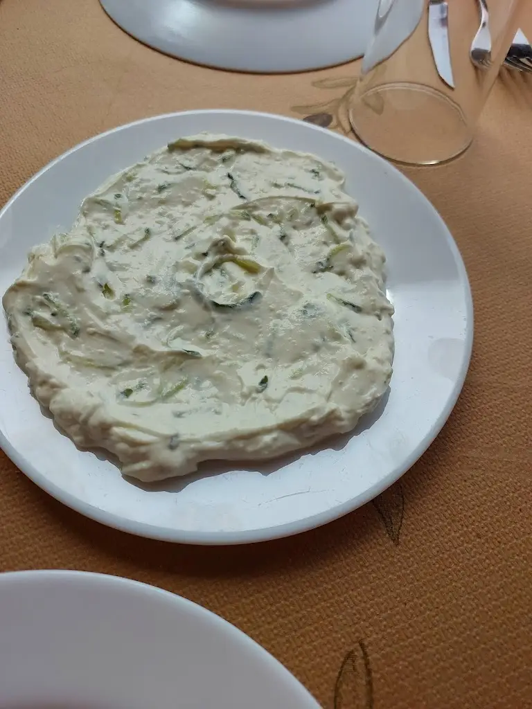 jenny hiotis_Tavern Electra_Perivólia_Bewertung