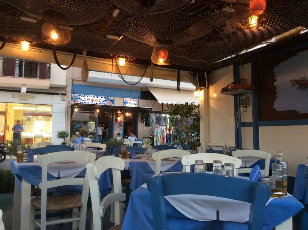 Nikos Fish Tavern Restaurant in Schísma Eloúndas