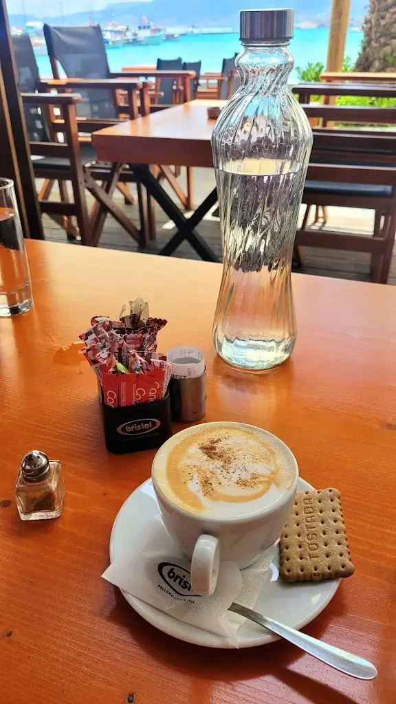 Menu_The Wall Music Bar_Sitia_imagen_5