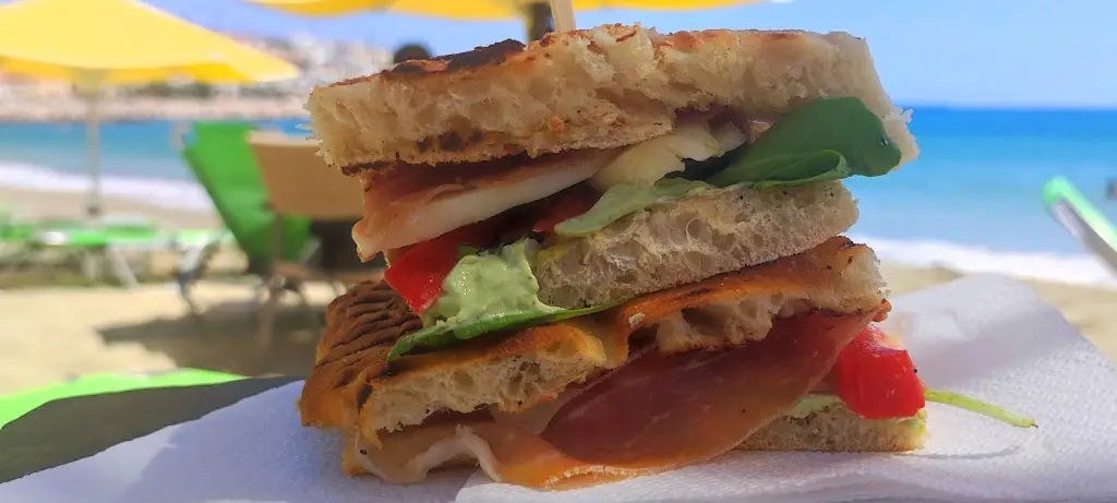 Menu_Kalamia all day beach bar_Sitia_imagen_4