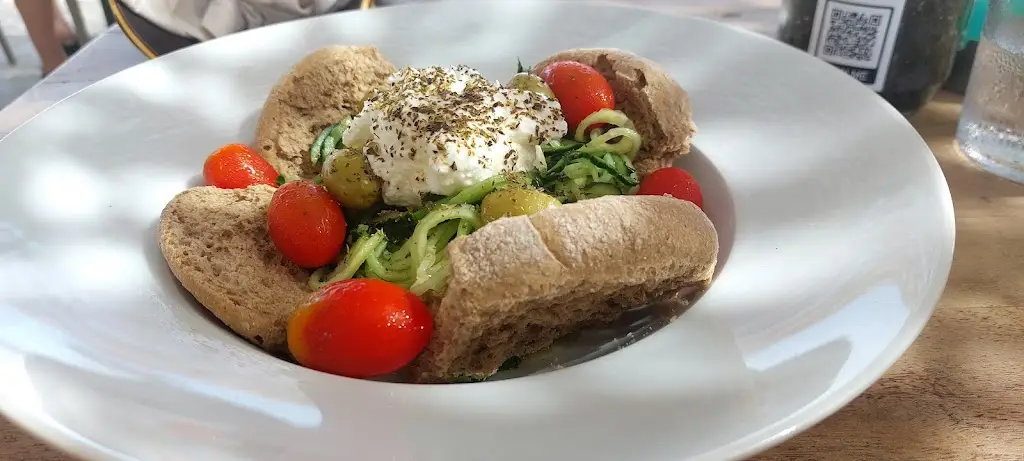 Menu_Kalamia all day beach bar_Sitia_imagen_5