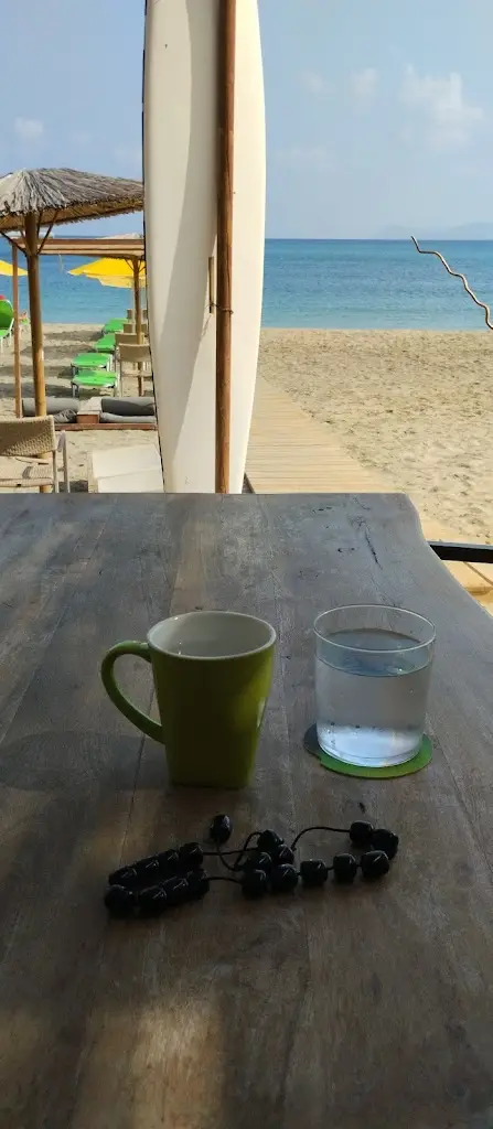 Menu_Kalamia all day beach bar_Sitia_imagen_8