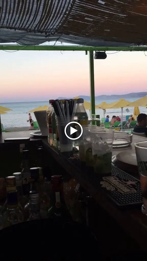 Kalamia all day beach bar_Sitia_slider_image_2