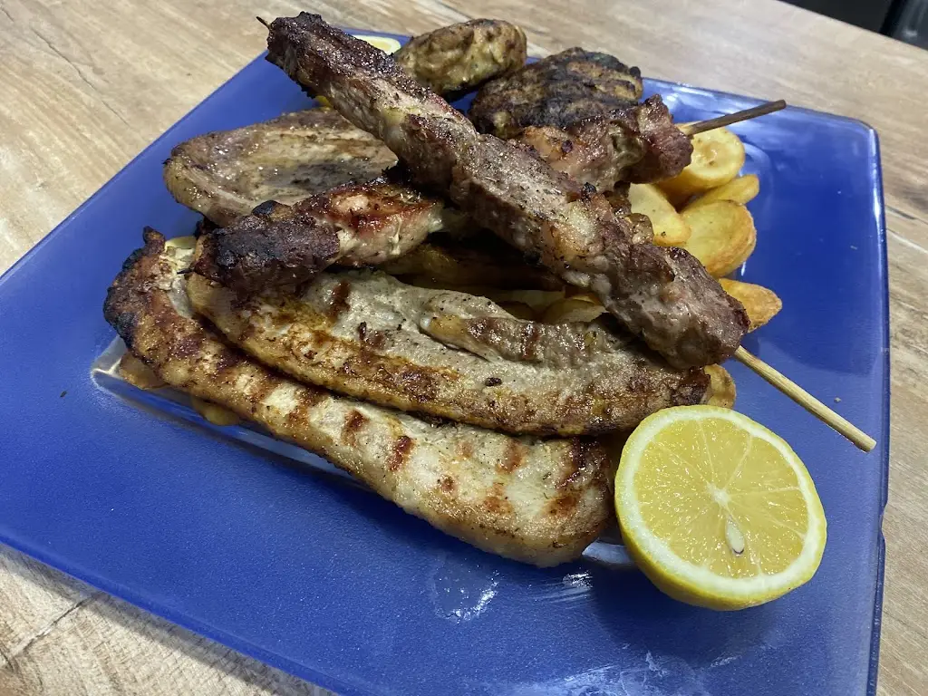 Menü_50/50 Cafe_bar_food tympaki_Tympáki_Bild_9