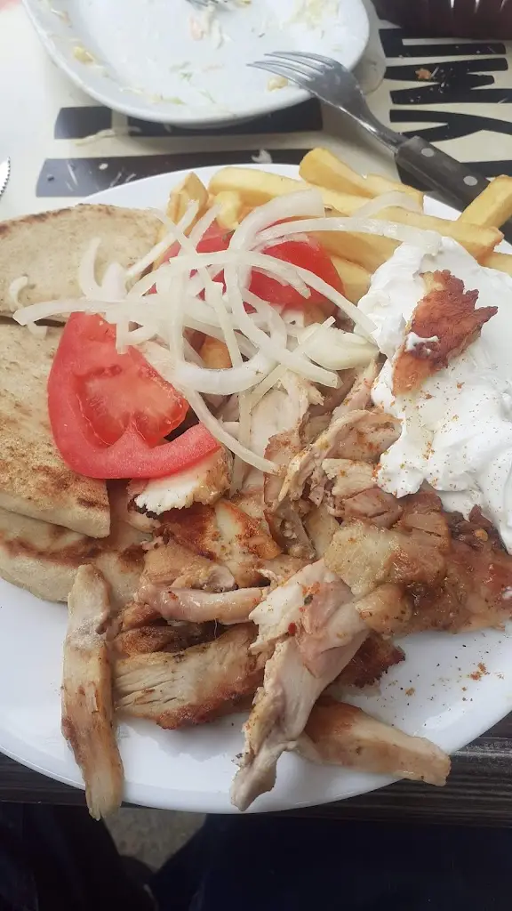 Menü_CHICKEN TYMPAKIOY_Tympáki_Bild_4