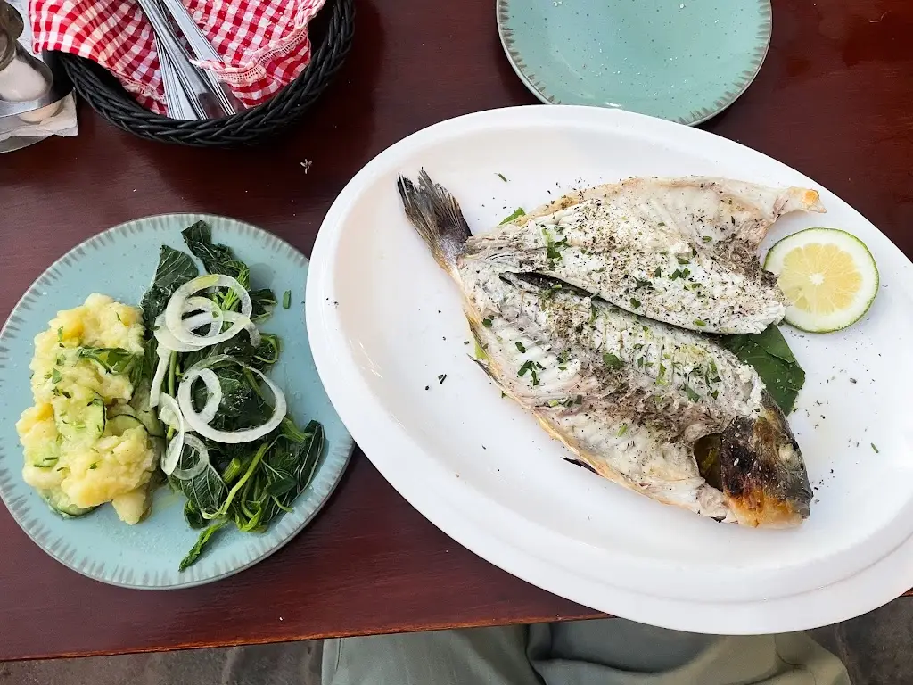 Lene Maria Kowalczyk_Αθιβολες του Καρα_Tympáki_avis