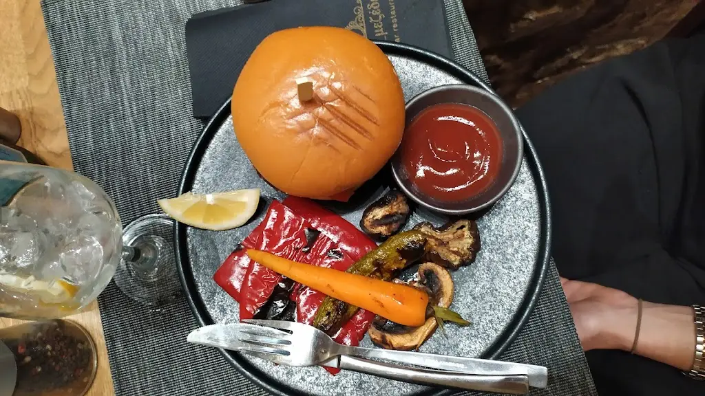 Menu_Villa Mezedes_Tympáki_image_1