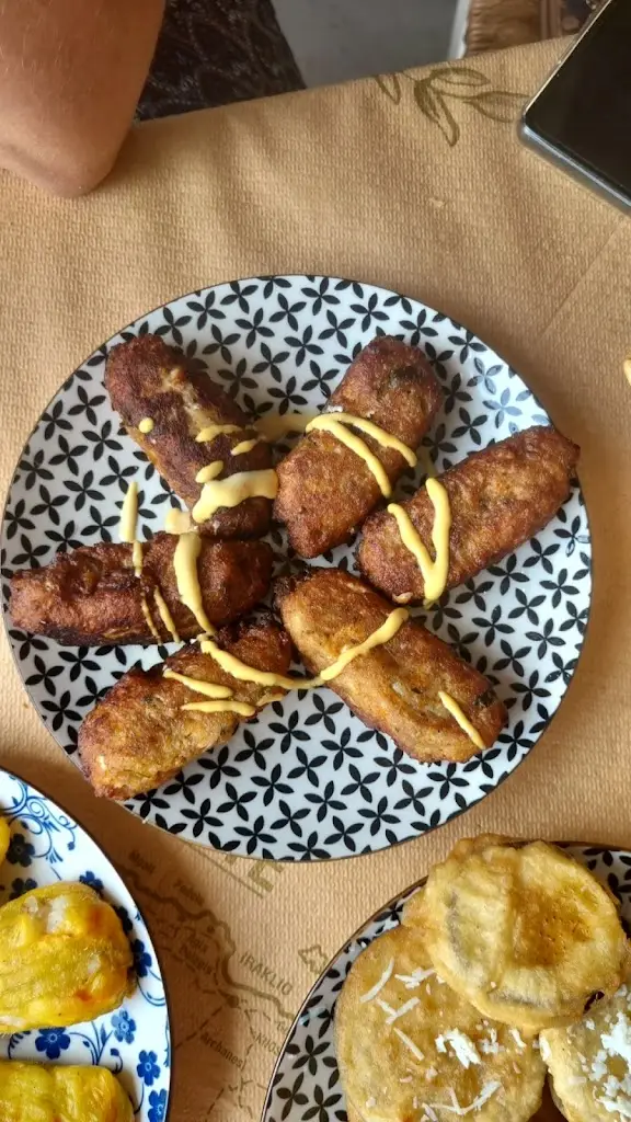 Menü_Traditional Restaurant Imeros_Tympáki_Bild_9