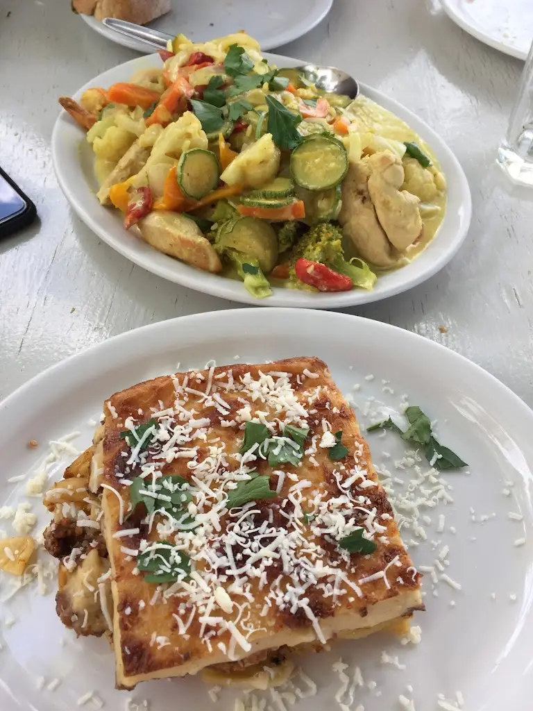 Traditional Restaurant Imeros_Tympáki_slider_image_3