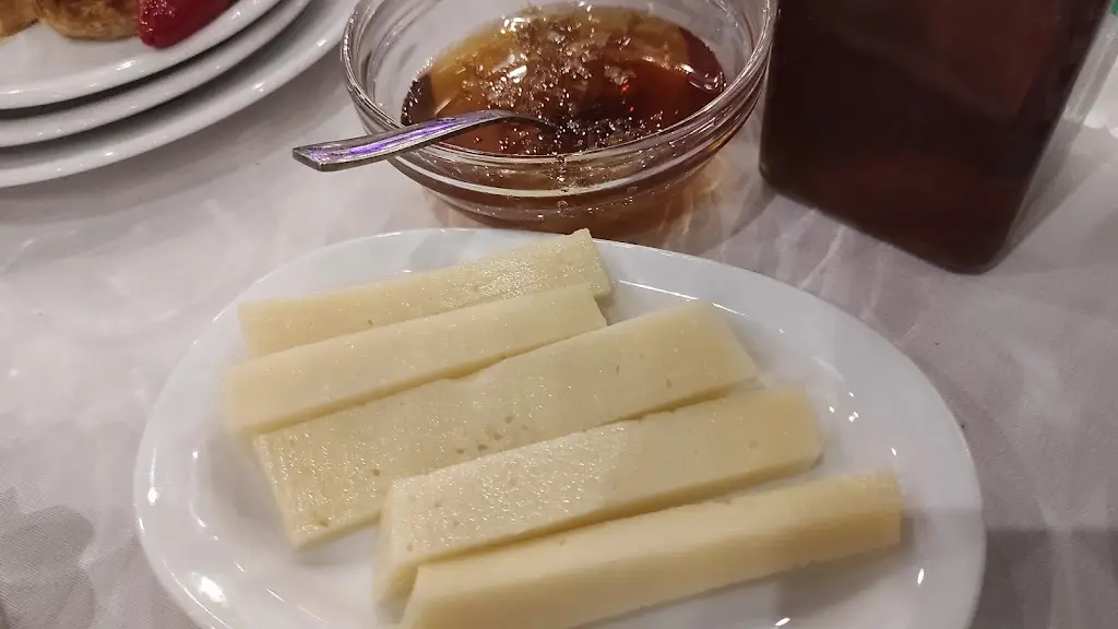 Menü_Kontaros_Vrýses_Bild_3