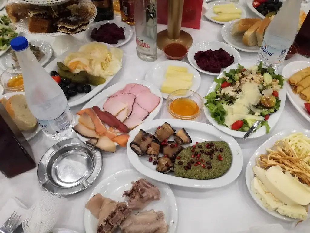 Menü_Kontaros_Vrýses_Bild_9