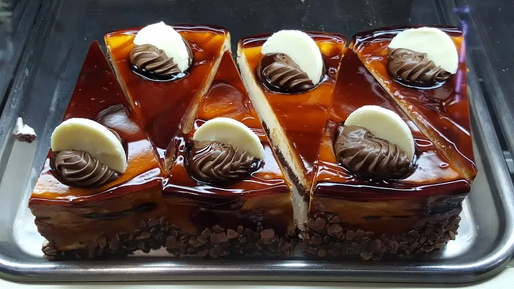 Platia Vrison_Vrýses_slider_image_3