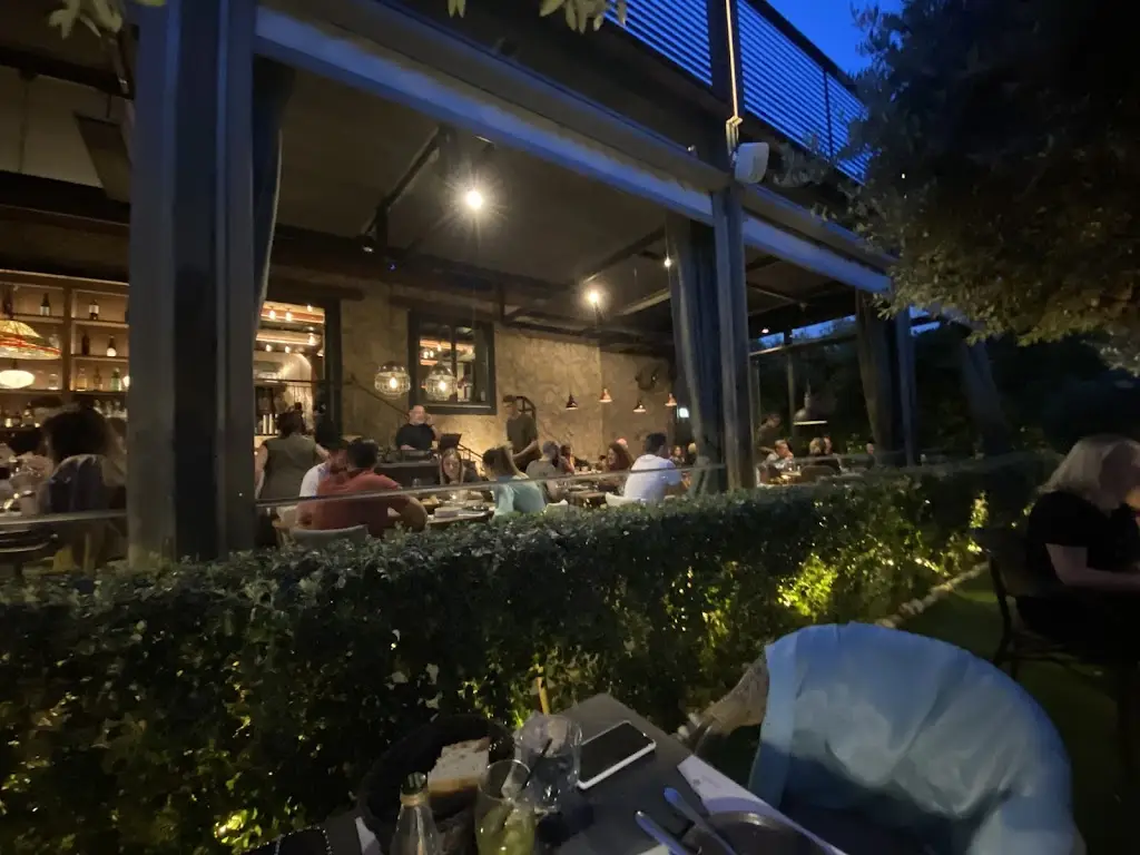 Feedέλ Asador Restaurant in Glyfáda