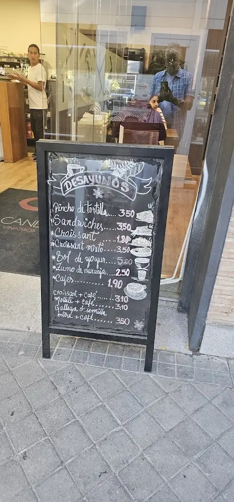 Menu_Parasia Tavern_Vrýses_image_2