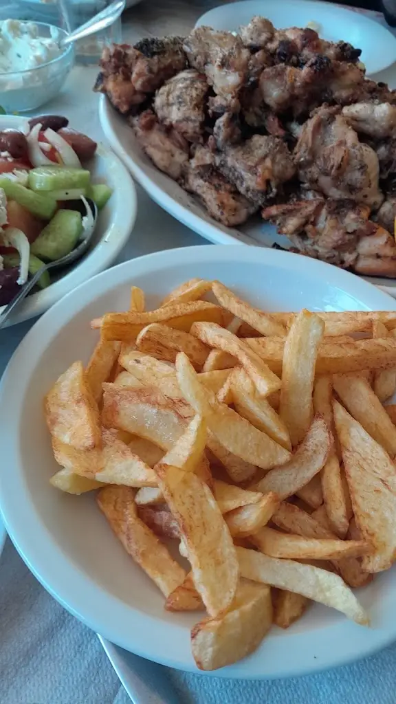 2 Brothers_Vrýses_slider_image_2