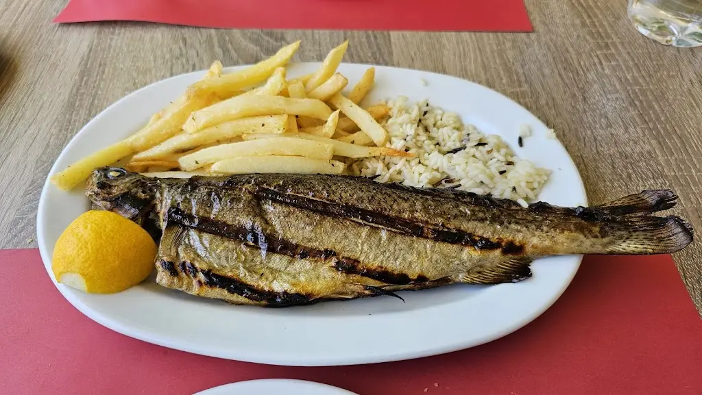 Zaros Lake Restaurant_Zarós_slider_image_2