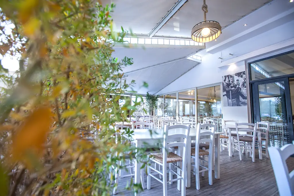 ΡΑΚΟΠΑΙΓΝΙΟ Restaurant in Glyfáda