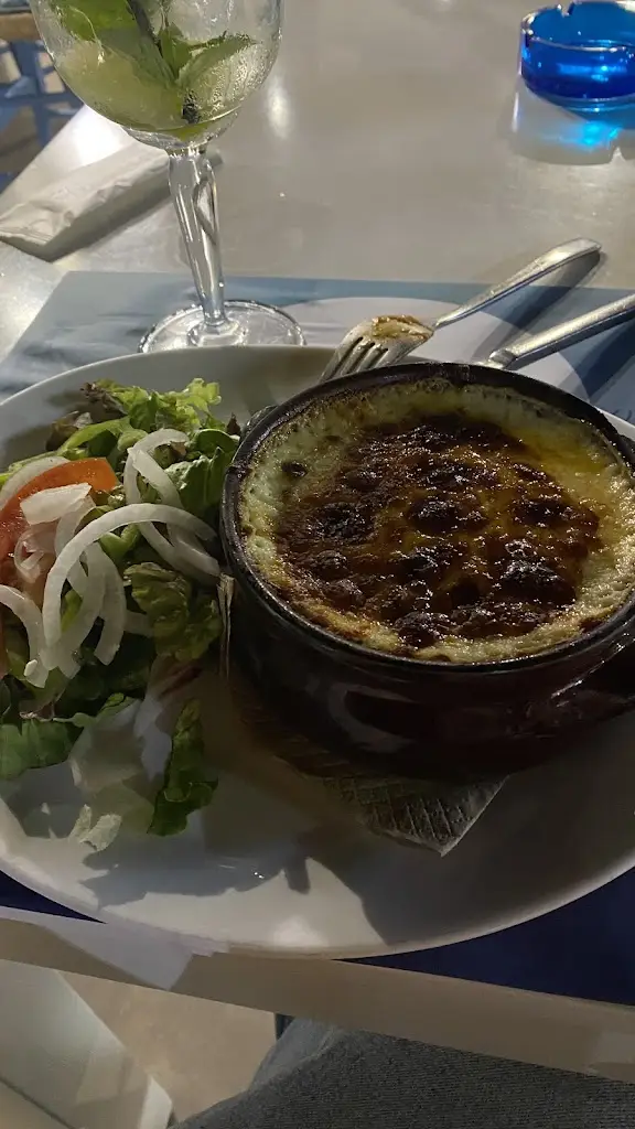 Anastasiya Puchkouskaya_Sergiani Garden Restaurant_Stalís_recensione