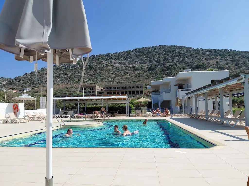 Phil Wright_Sergiani Garden Restaurant_Stalís_recensione