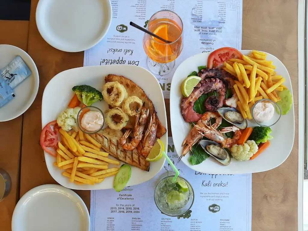 Menu_Maria's Golden Beach_Stalís_image_5