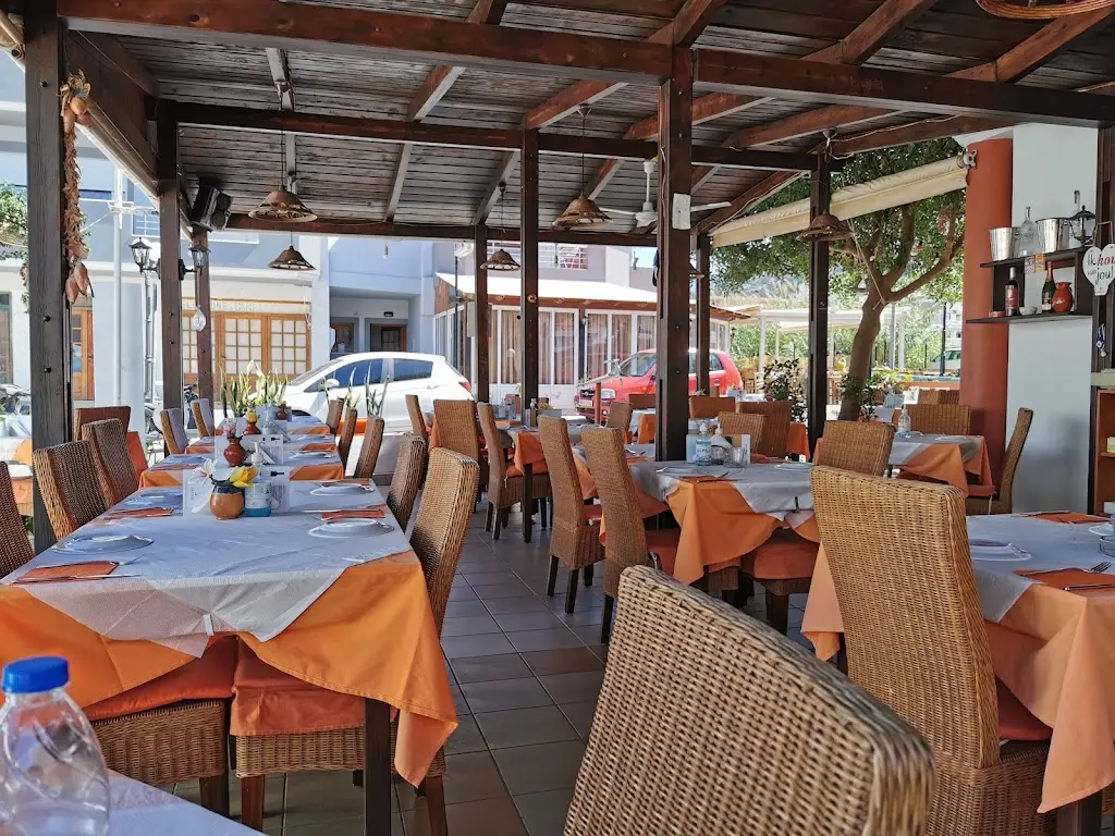 Kelariko Restaurant in Stalís