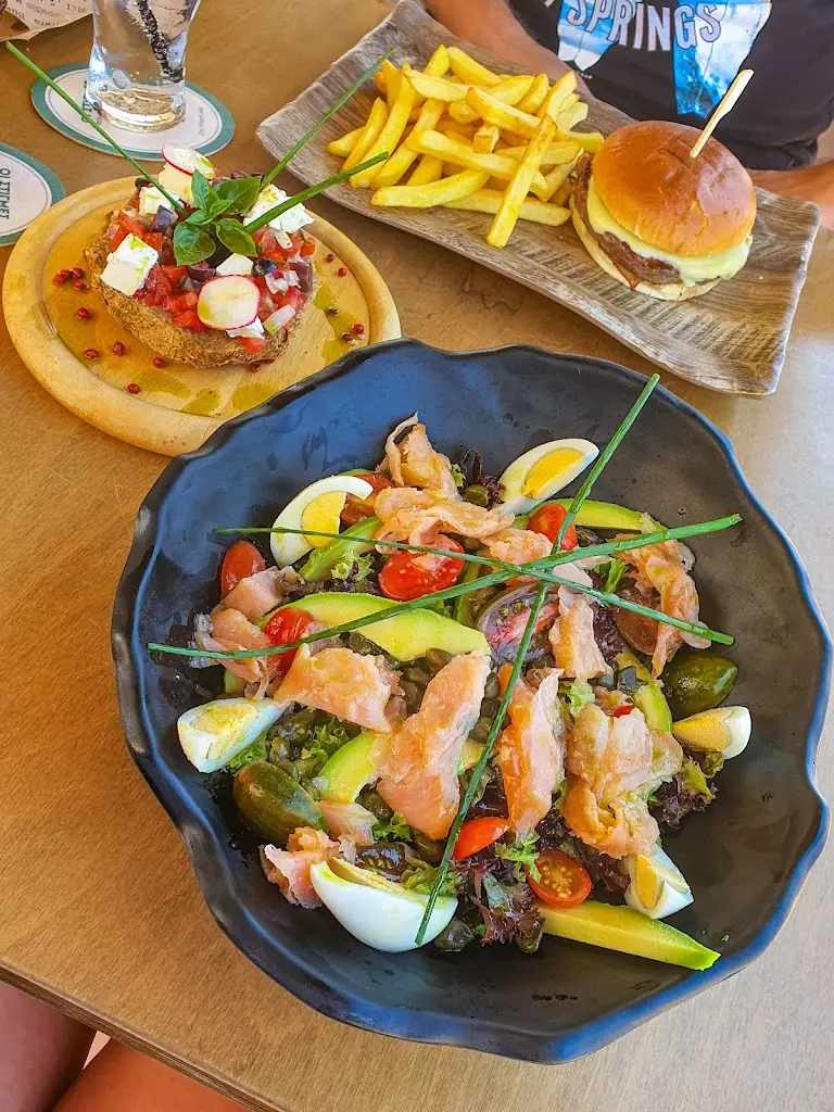 Maja Medved Zupan_Edem bar & grill_Stalís_review