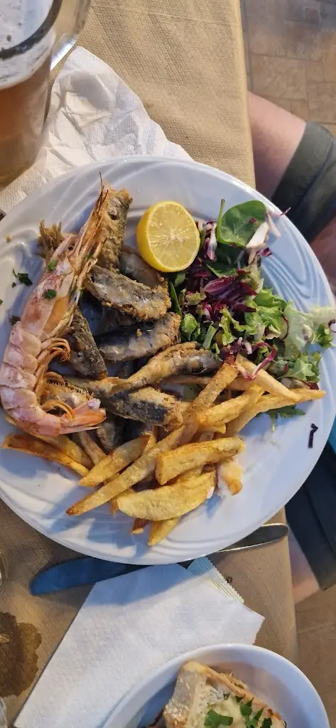 Menu_Tsourlis_Stalís_imagen_6