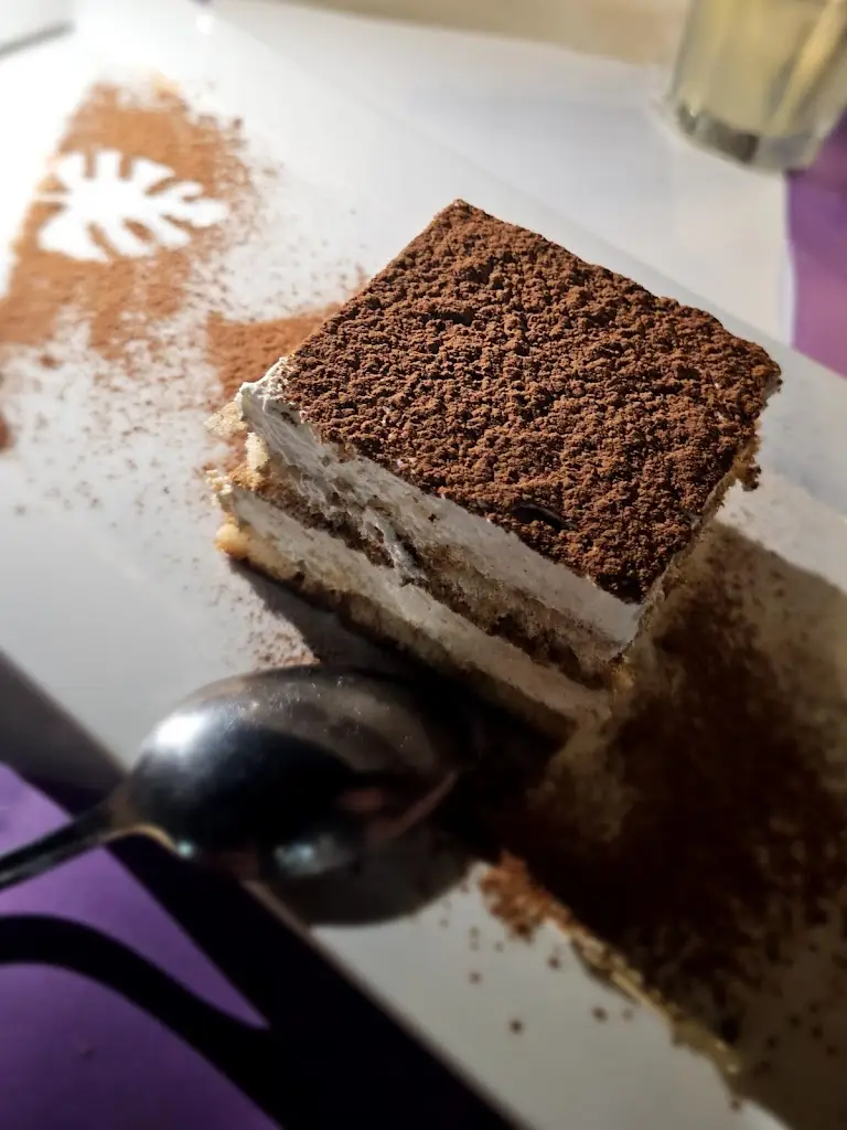 Jodie Fawcett_AMICI Italian Restaurant & Steak House_Stalís_review