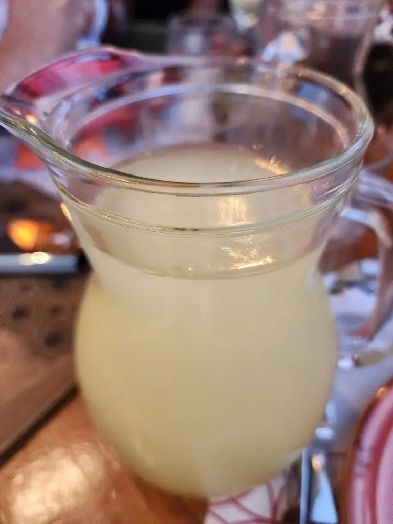 George Naber_El Catrin_Glyfáda_avis