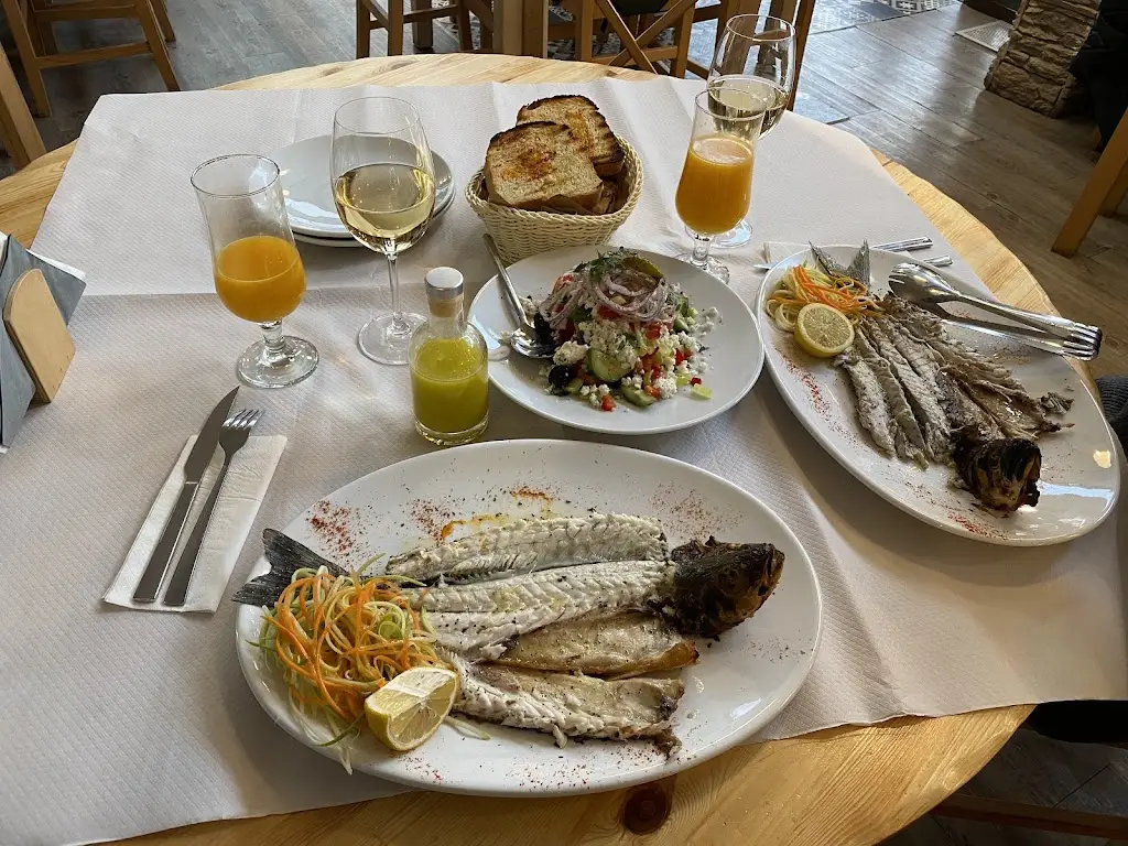 Zourafa Restaurant_Alexandroupoli_slider_image_3