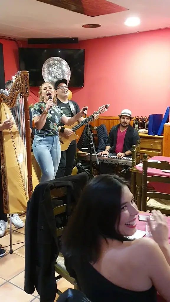 Oinoklinikḗ_Agios Dimítrios Kropiás_slider_image_2