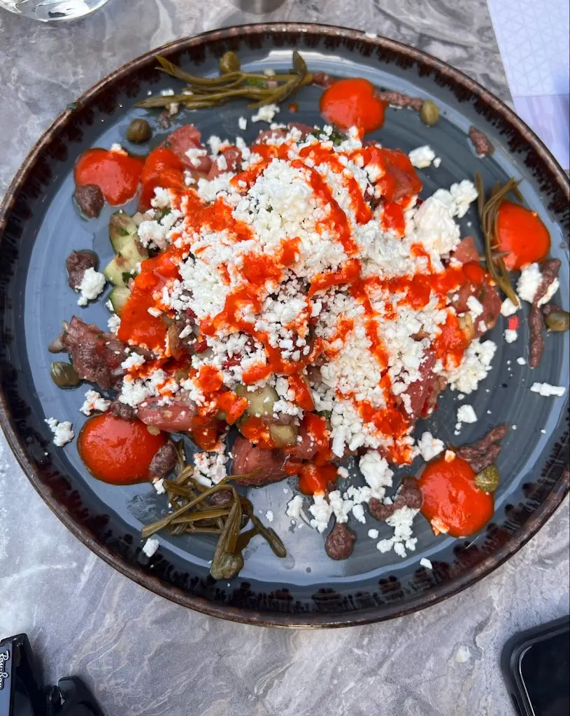 Meltem Yilmaz_Κελάρι Pro_Alexandroupoli_Bewertung