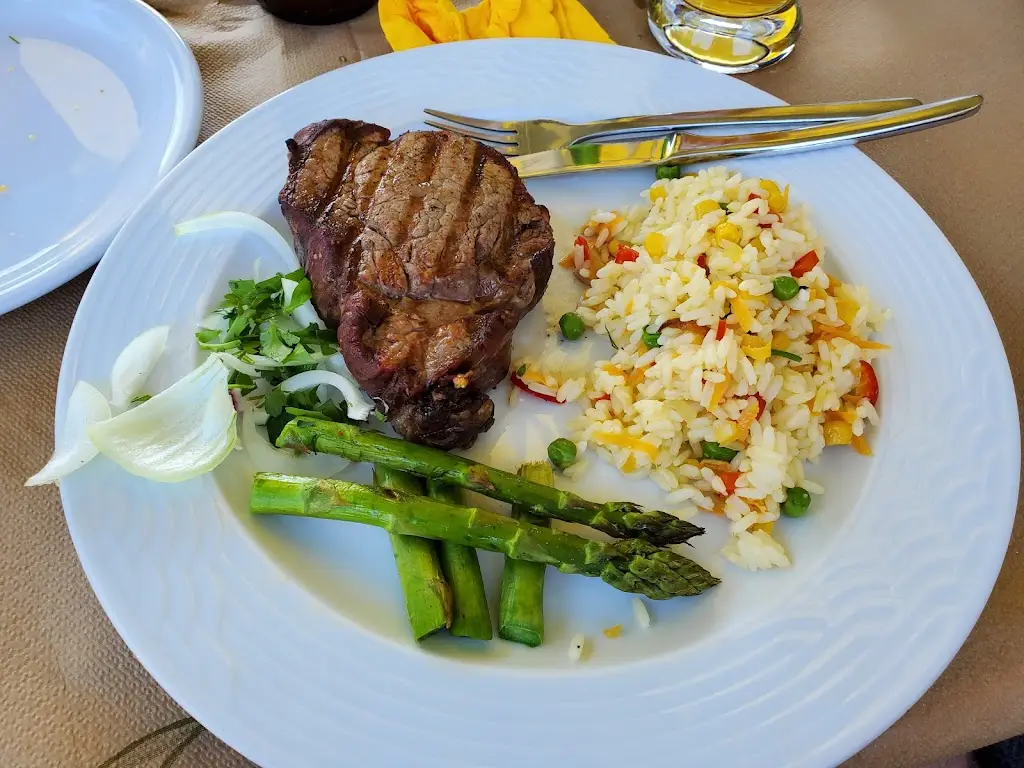 Charles Schieffer_Hovoli_Alexandroupoli_Bewertung